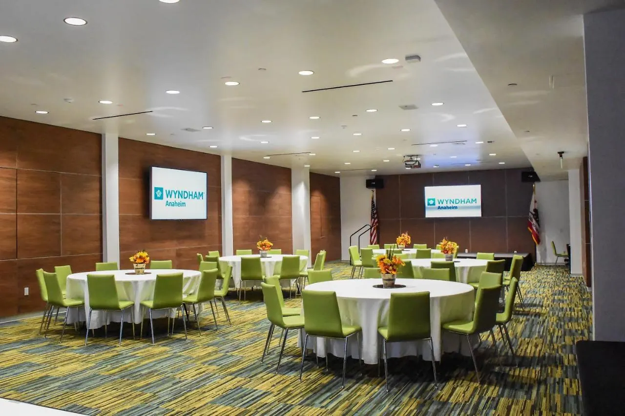 Wyndham Anaheim Hotel 3*,  United States